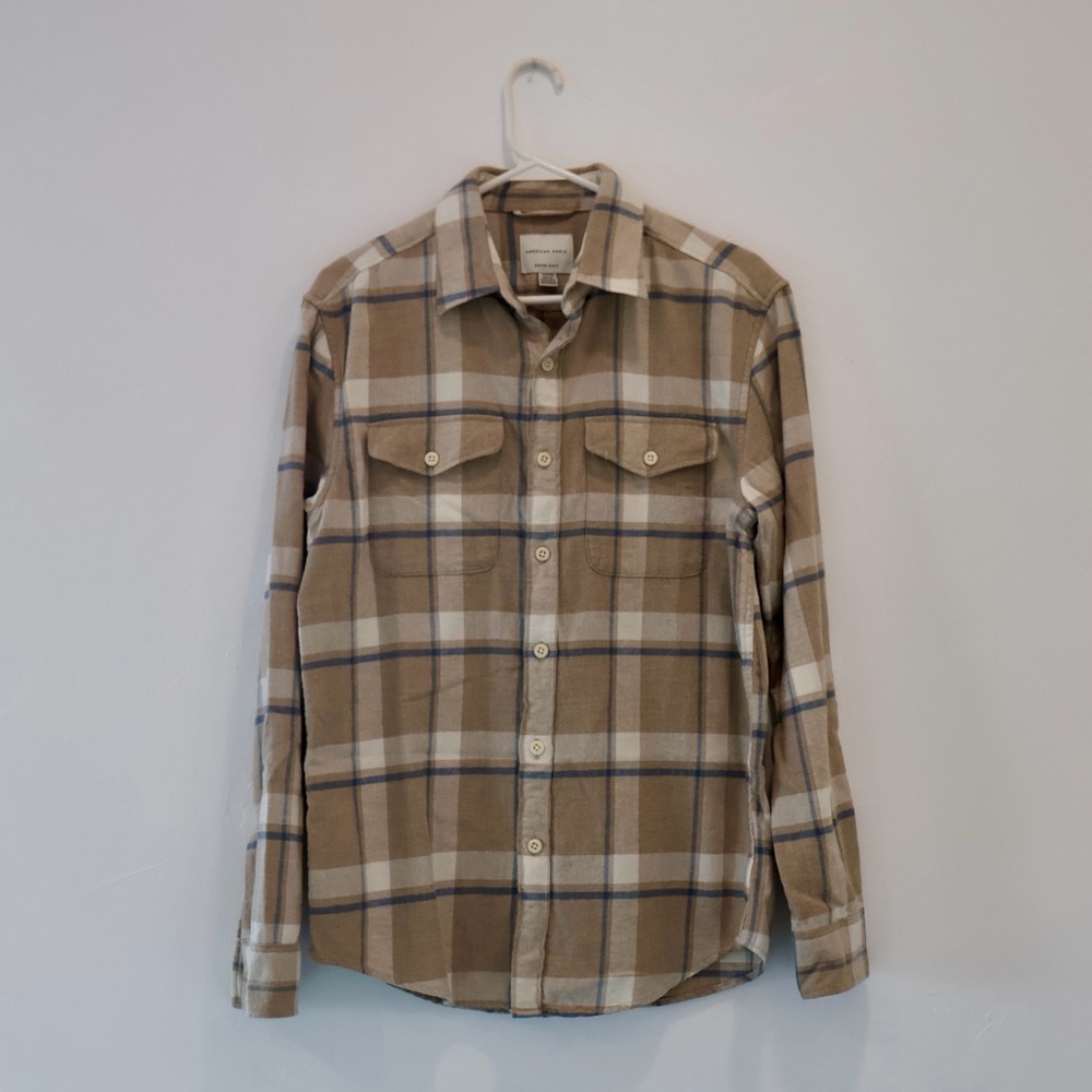 NWOT: American Eagle Men's Soft Flannel Button Down Shirt
